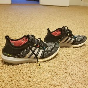 Adidas climachill cosmic boost runner